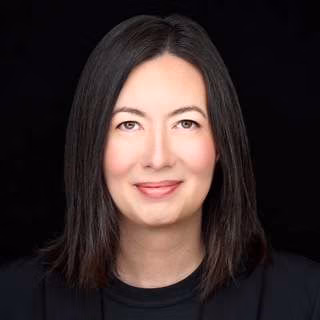 Victoria Taylor Square 2